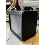 Cubo Staner Stage Dragon Baixo Bx200a - Seminovo Cubo Staner Stage Dragon Baixo Bx200a - Seminovo