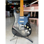 Guitarra Dolphin Strato Preta Seminovo