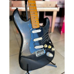 Guitarra Dolphin Strato Preta Seminovo