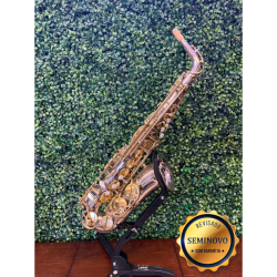 Saxofone Alto Eagle 0406 Laq-Seminovo