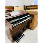 Orgao Gambitt Dx-175r com Banqueta Musicalle - Seminovo Orgao Gambitt Dx-175r com Banqueta Musicalle - Seminovo