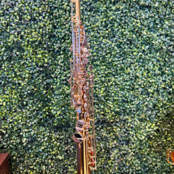 Saxofone Soprano Harlem Sound Tudel Inteiriço Laqueado em Bb - Hss-05l