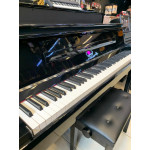Piano Armario Digital Medeli Up-605 Laq