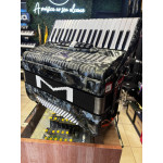 Acordeon Michael Acm8007n 80 Baixos Preto Marmorizado C/Case Acordeon Michael Acm8007n 80 Baixos Preto Marmorizado C/Case