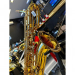 SAXOFONE BARITONO MUSICALLE MB1000 LAQUEADO