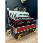 Acordeon Super Frascatti Profissional 120 Baixos 9 Registros e Abafador - Seminovo