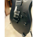 Guitarra Seizi Katana Akuma Hh Floyd Rose Black Satin - 10361273