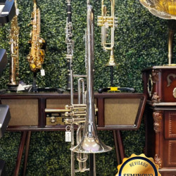 Trombone Baqueret em do com Case Nova - Seminovo