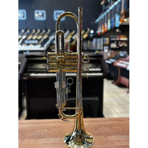 TROMPETE SEBASTIAN LAQUEADO/GOLDBRASS STR-TR8332QSN - 2039