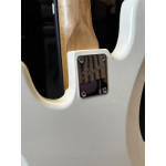 Contra Baixo Fender Squier - Seminovo Contra Baixo Fender Squier - Seminovo