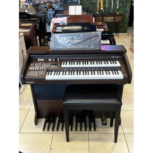 Orgao Tokai Md750 Amadeirado C/banqueta