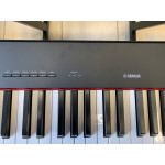 Piano Digital Yamaha P225 Preto + Suporte L200bk