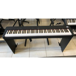 Piano Digital Yamaha P225 Preto + Suporte L200bk