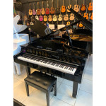 Móvel de Piano de Cauda Digital Acordes  + Piano Portátil Yamaha P225 1,60m Preto (Mostruário)