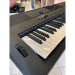Teclado Arranjador Yamaha  Psr Ew400 - Seminovo
