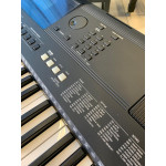 Teclado Arranjador Yamaha  Psr Ew400 - Seminovo